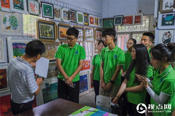 西安工业大学实践队走进中国农民画发源地 感受民间艺术魅力