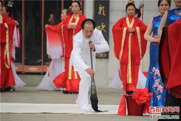 当代著名实力派书法家石朝晖的艺术人生