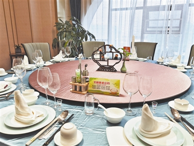 “文明餐桌”让榆林市民用餐更放心