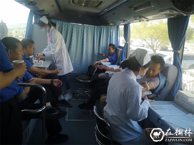 金沙路街道钟阳社区：爱心接力，无偿献血 80余人献血12400毫升