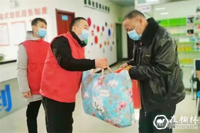 榆林高新医院儿童康复科党支部开展“春节送温暖”活动