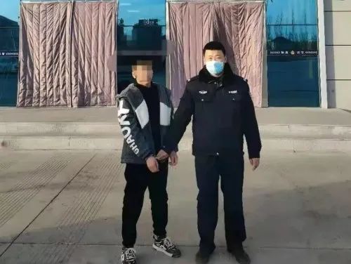 榆林俩“砸车贼”连续作案7起盗窃现金白酒价值1万余元被刑拘