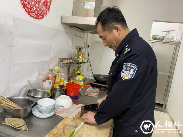 蒲城火车站派出所澄城警务区杨松关：小站老警的坚守