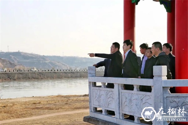 府谷县人民政府县长田小宁开展河道巡查工作