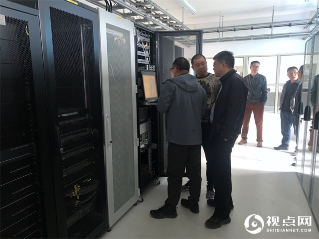 西北空管局技保中心雷达室完成陕西南部地区ADS-B设备换季工作