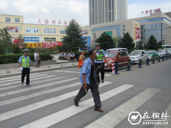 靖边交警大队全面开展机动车礼让斑马线专项整治行动