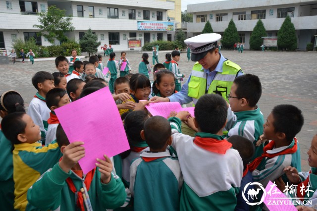 《致学生家长的一封信》讲出别样的开学第一课