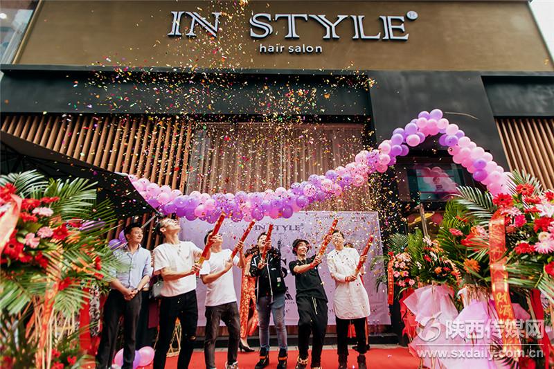 小杰伦华修凯现场助阵IN STYLE造型西安店开业典礼