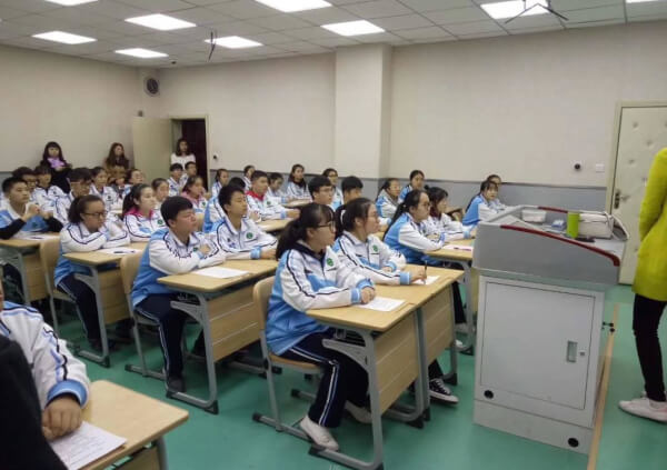 陕西省皮肤性病防治所开展&ldquo;健康教育进校园&rdquo;系列巡回公益讲座