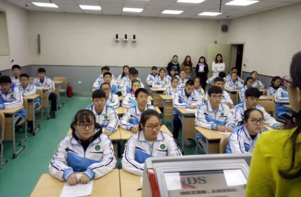 陕西省皮肤性病防治所开展&ldquo;健康教育进校园&rdquo;系列巡回公益讲座