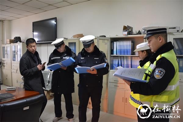 靖边交警加大宣传和监管力度 预热春运