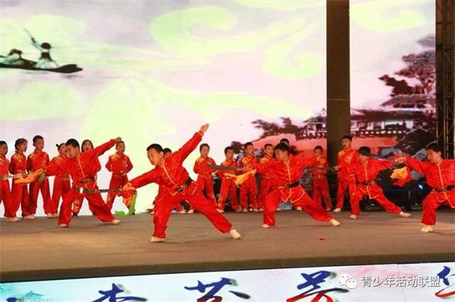 &ldquo;桃李芬芳 华艺新承&rdquo;艺术盛典暨华艺新承2018国际青少年艺术节完美谢幕