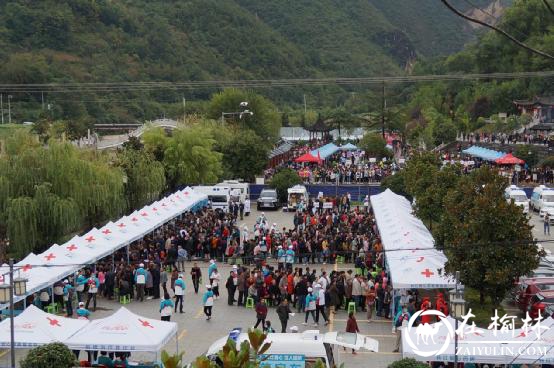 “韩红爱心·百人援陕”大型医疗援助公益活动在汉中市西乡堰口镇圆满举行