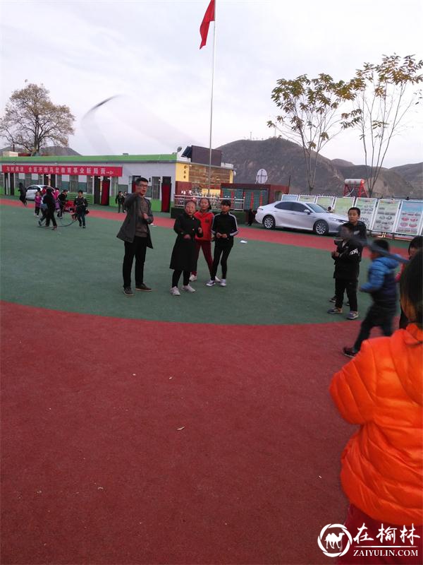 用爱融化&ldquo;问题学生&rdquo;的心里坚冰&mdash;&mdash;浅谈子洲县冯宁老师成功辅导一位有心理问题学生的经验