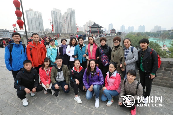 济南市南上山街小学师生来西安研学 看兵马俑学汉文化收获满满