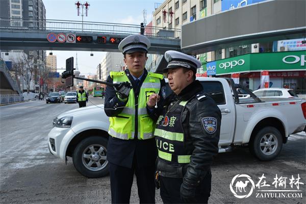 靖边交警网络直播为您解读春运交通安全