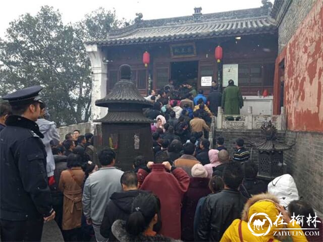 汉中市西乡县堰口镇干部春节坚守午子山保安全