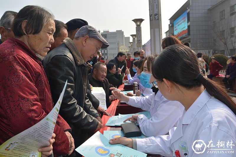 神木市医院举行第20个“全国爱耳日”义诊活动