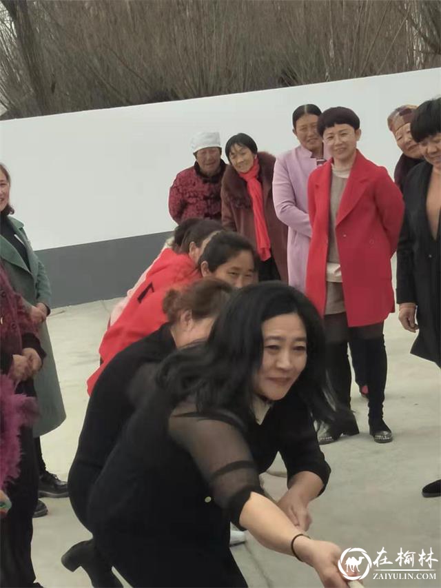 神木市东北湾村开展庆“三八”妇女节系列活动