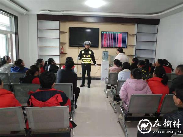 靖边：驾考领证前 交警传授驾车实战经验