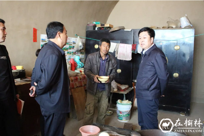 清涧县县长高明伟到东部乡镇调研扶贫工作