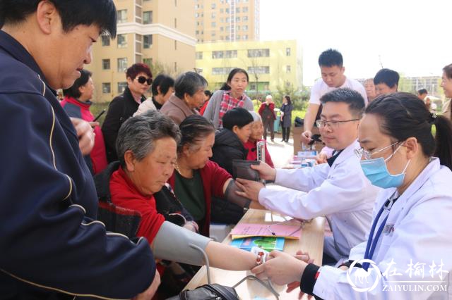 榆阳区金沙路街道金榆社区：义诊走进社区 温暖送入民心