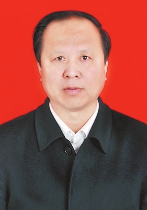 国家玉米产业技术体系榆林综合试验站站长马向峰同志先进事迹
