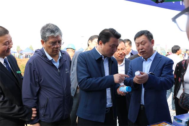 陕西省放心农资下乡进村宣传周活动在临渭区启动