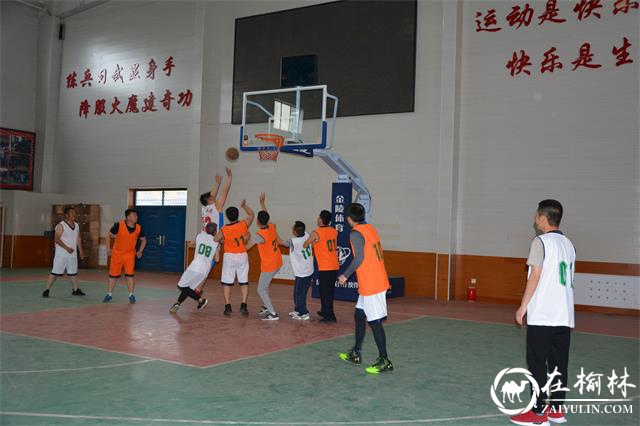 靖边交警大队举行“庆五一”篮球友谊赛