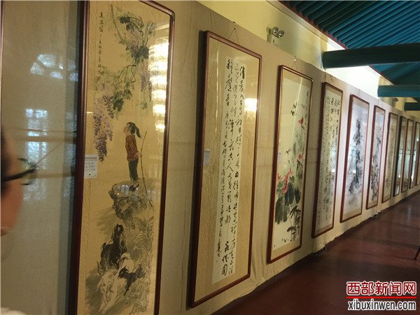 纪念延安文艺座谈会讲话发表77周年暨歌颂新时代精英书画展开幕