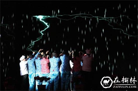 榆阳区桃源路社区倾情出演《铡刀下的红梅》献礼“七一”