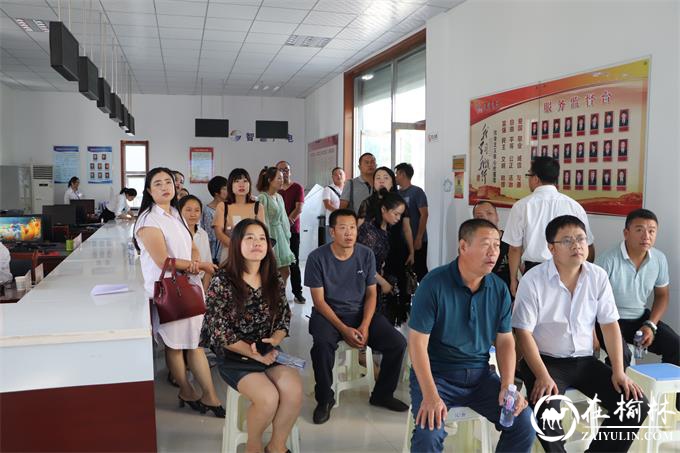 榆阳区鼓楼街道办学习先进经验 提升党建工作水平