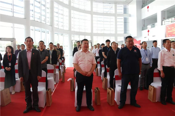 北京商会“红色泸定桥干部学院西安办事处”揭牌仪式在西安市举行