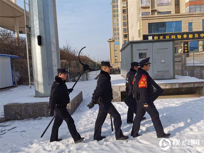 雪霁初晴甘泉北所武装巡逻