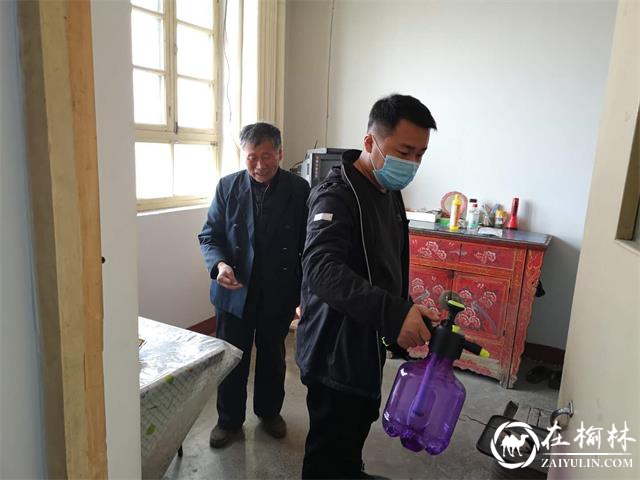 府谷县黄甫镇：坚持疫情防控和脱贫攻坚双线并进