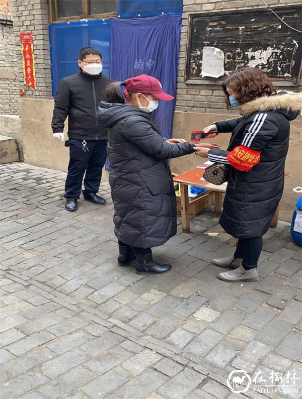 堡垒因决策更强——鸳鸯湖社区党支部疫情防治办法多