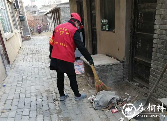 鼓楼街道城隍庙滩社区开展环境卫生整治 助力防疫阻击战