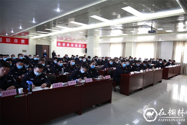 靖边县公安局基层送教练精兵走进交警大队