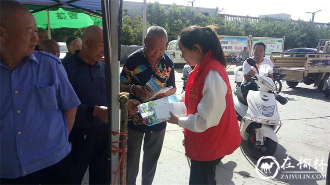 崇文办春苑社区普法宣传进社区 法制意识入人心