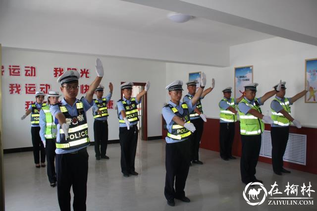 七月练兵正当时 强化训练树形象