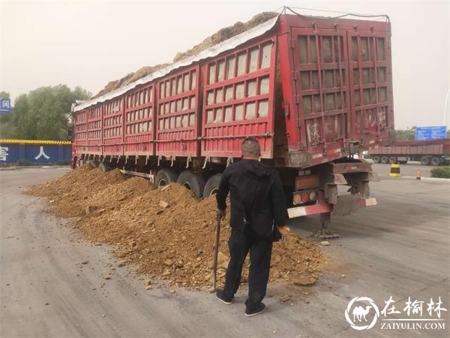 古城滩超限检测站始终保持严管态势，百吨王无处遁形