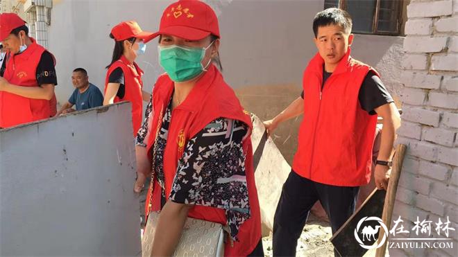 航宇路街道松林路社区：党旗飘 志愿行 环境美