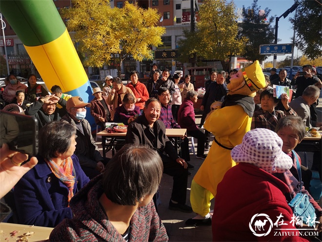 金沙路街道钟阳社区：情暖社区，爱在重阳