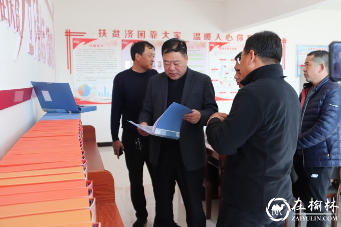 李学恩副县长深入包抓点检查走访脱贫攻坚工作