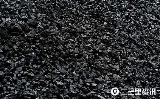 榆林市一煤矿矿井下私存炸药271箱 负责人被判刑