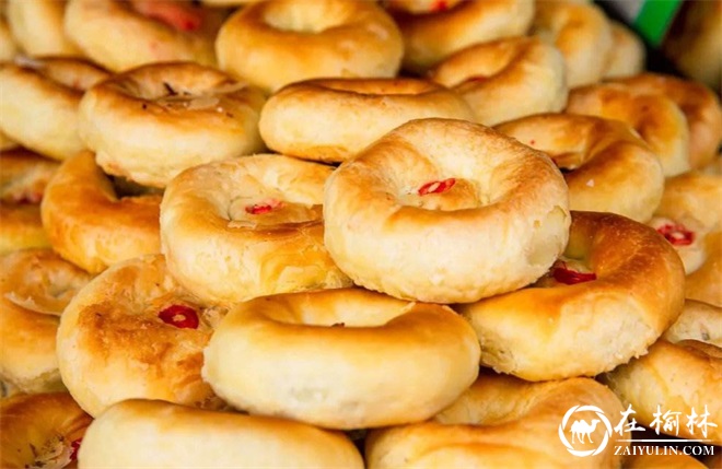 子洲风味小吃：馃馅、枣节子、荞面圪坨、秋豆饭……