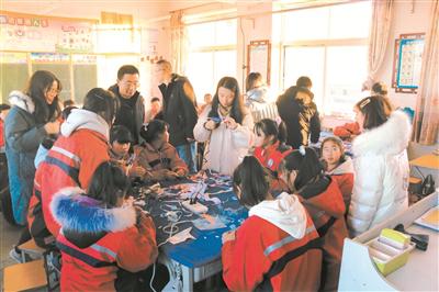 托举童年“多彩梦” 定边搭建成长“大舞台”