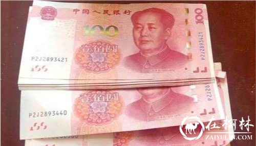 子洲县：离婚后孩子判给父亲，母亲不给抚养费被告上法庭