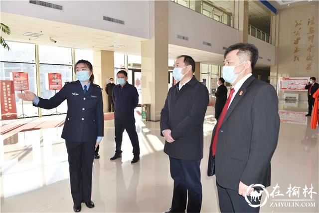 黑龙江省齐齐哈尔市委常委、政法委书记郭晓锋到龙沙法院调研
