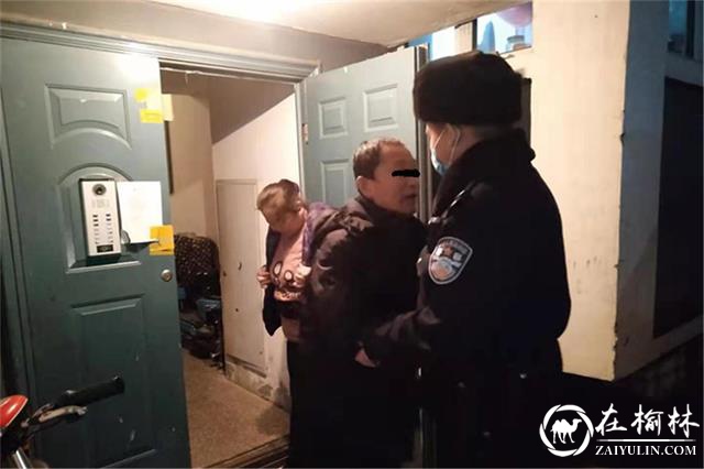 黑龙江林区一男子醉酒自忘姓名，暖心民警帮其送归家中